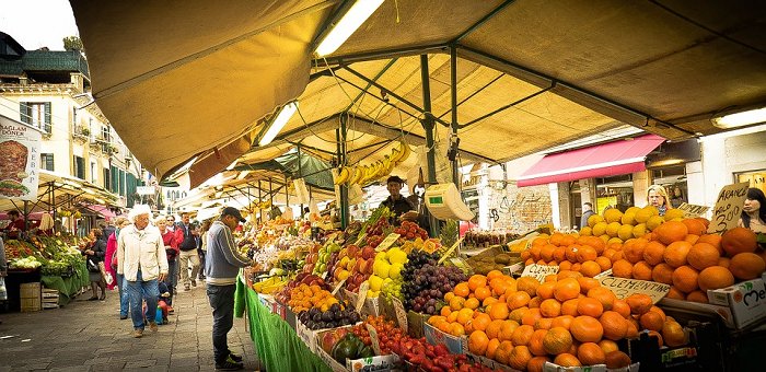 Rialto Fruit Market 